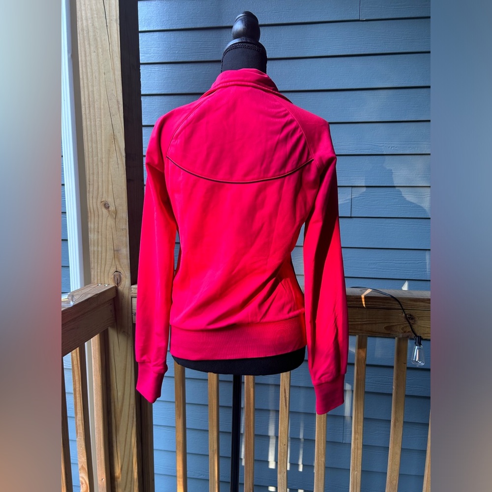 Nike jacket - Picture 2 of 2
